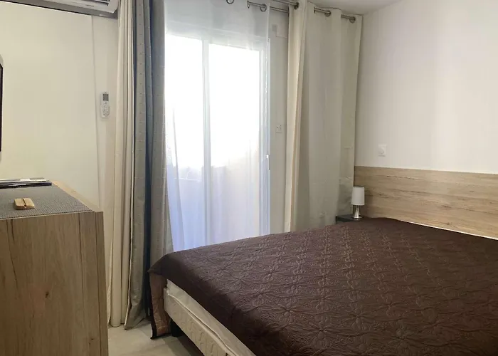 T2 Renove Avec Climatisation Et Internet, Proche Centre Et Etang De Thau - Fr-1-553-193 בלרוק-לה-באינס