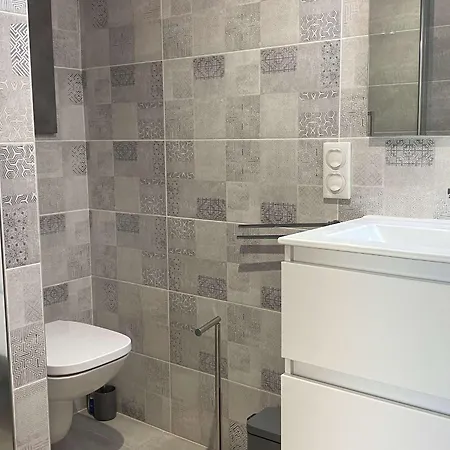 T2 Renove Avec Climatisation Et Internet, Proche Centre Et Etang De Thau - Fr-1-553-193 아파트